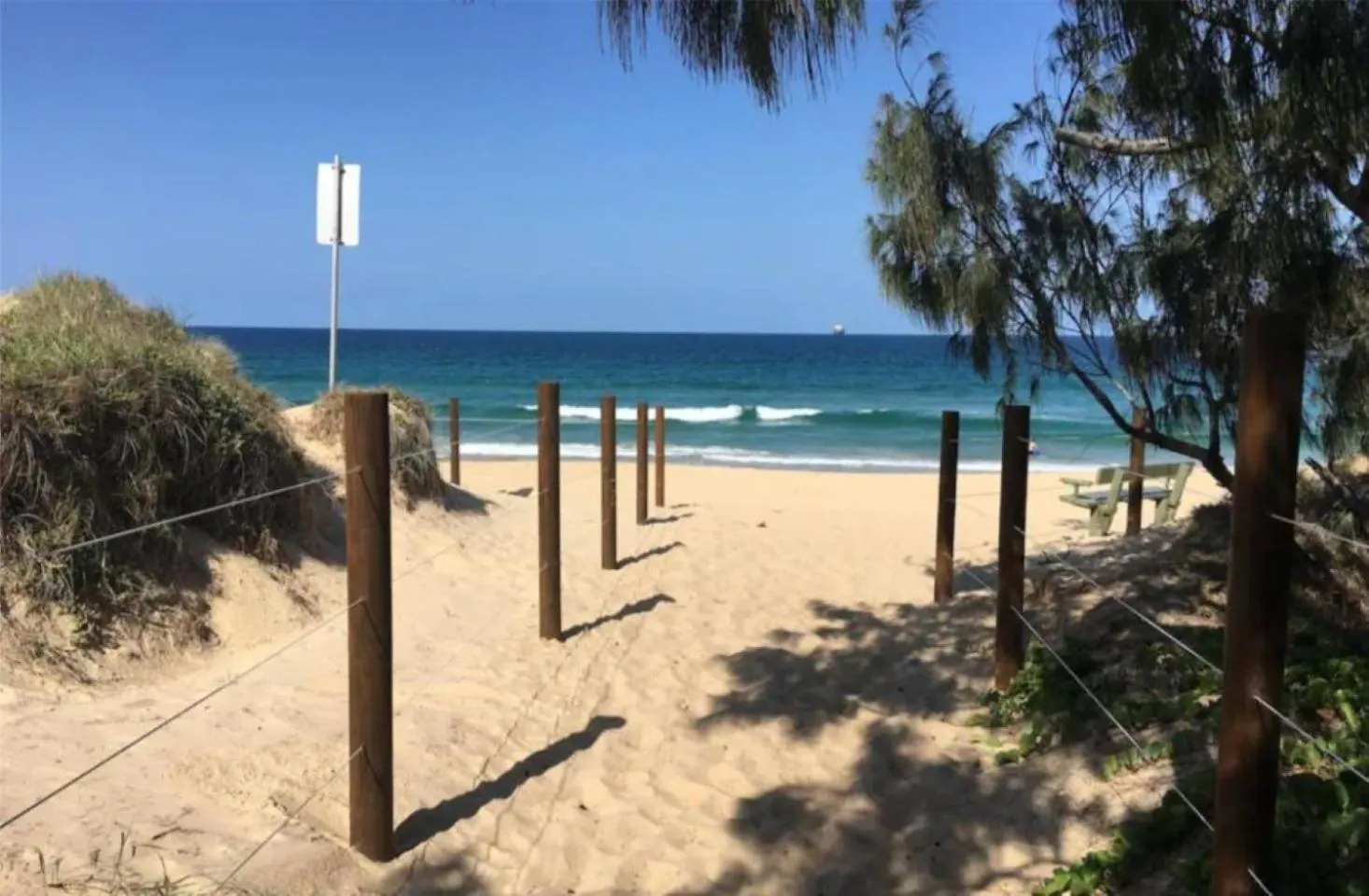 New Beach Luxury 3B 2B Unit - Ocean Views - 250M 2 Buddina Beach!